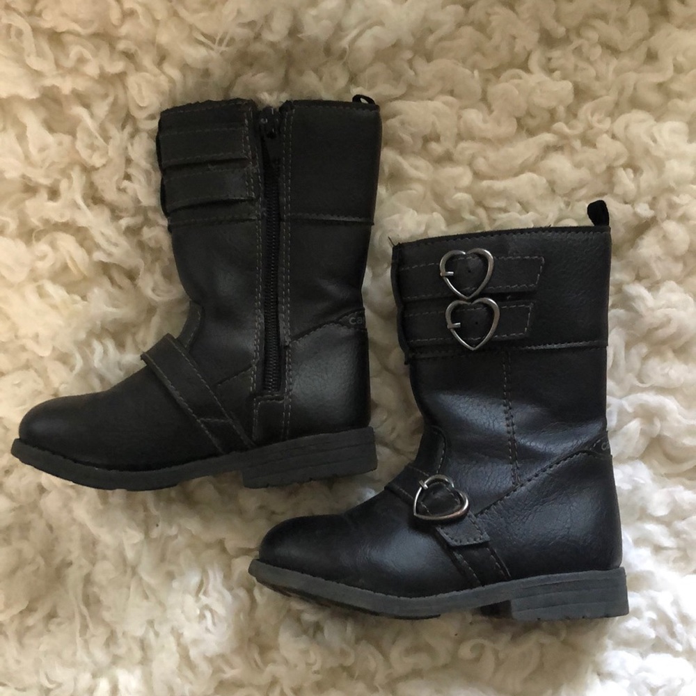 Black boots